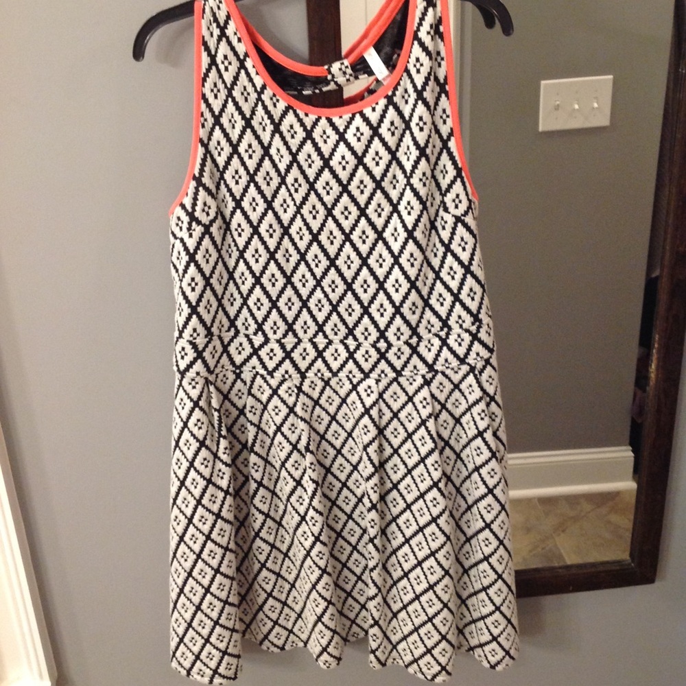 Black and white dress with neon trim